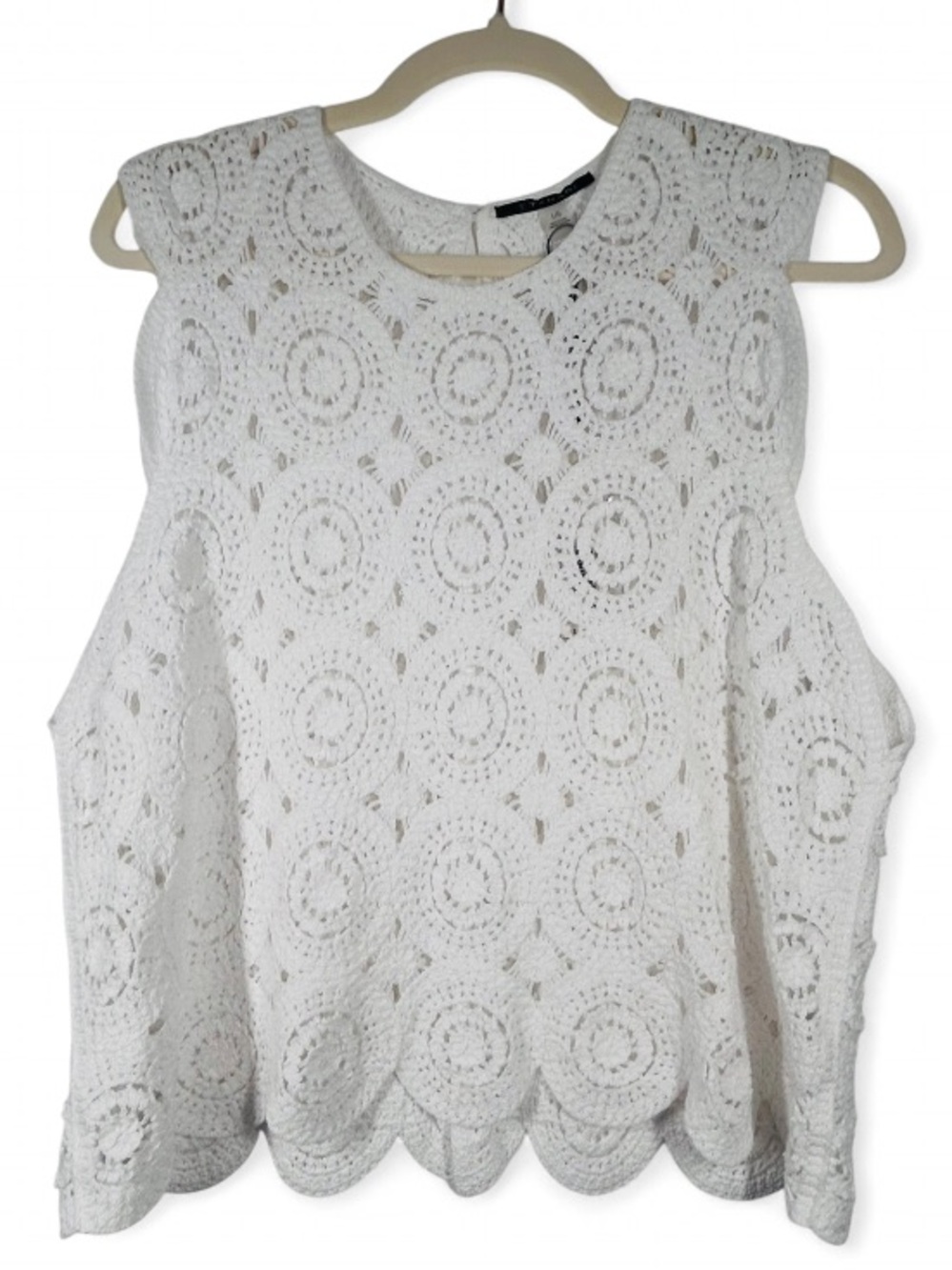 Tahari white crochet sleeveless blouse, intricate circular medallion patterns, L - Picture 2 of 8
